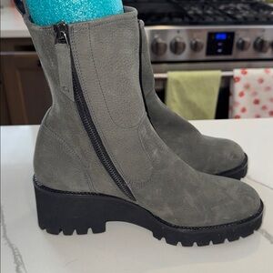 Paul Green - Newbury Suede Wedge Boots